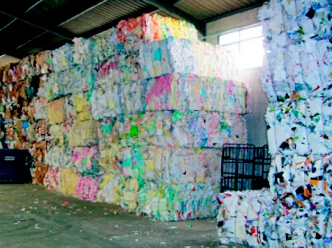 Cómo se recicla el papel paso a paso
