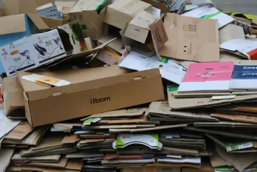 Papel y cartón para reciclaje en los servicios de Papeles Cruz