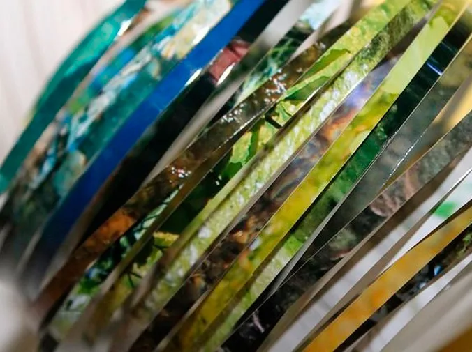 Papel reciclado en el arte: creatividad y reutilización