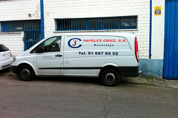 Recogida de papel para oficinas